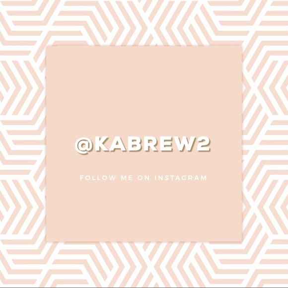 A L O H A 🤙🏼I’m Katelyn! - Picture 1 of 5